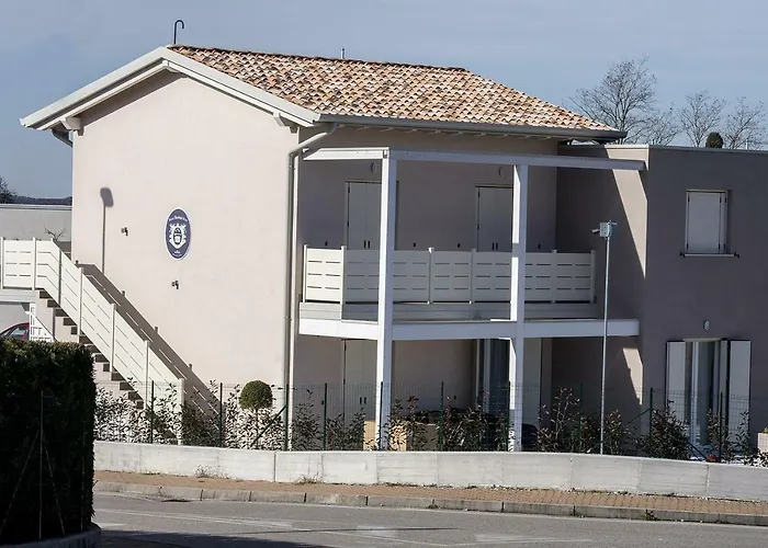 Penzion Home Suites Home Salionze