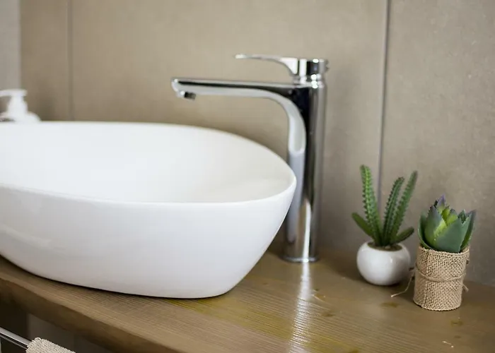 Home Suites Home Penzion 4*