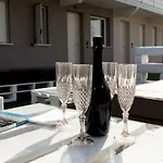 Pensjonat Home Suites Home