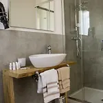 Home Suites Home Salionze