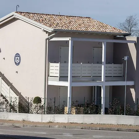 Casa de hóspedes Home Suites Home Salionze